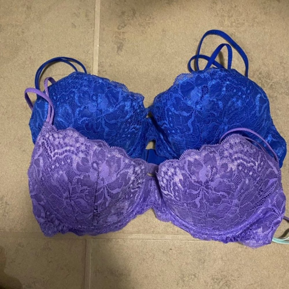 VS PINK 32C Lace Bra Bundle